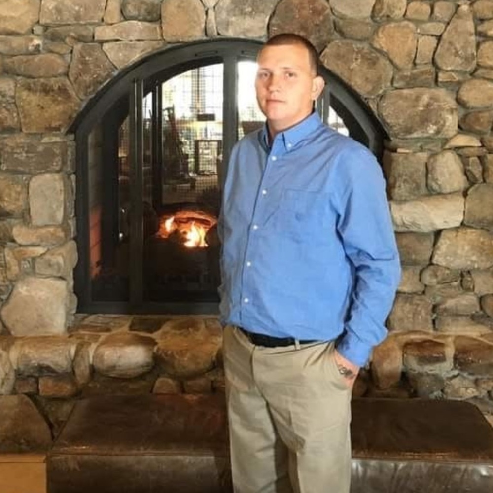 Meet your Posher, Justin